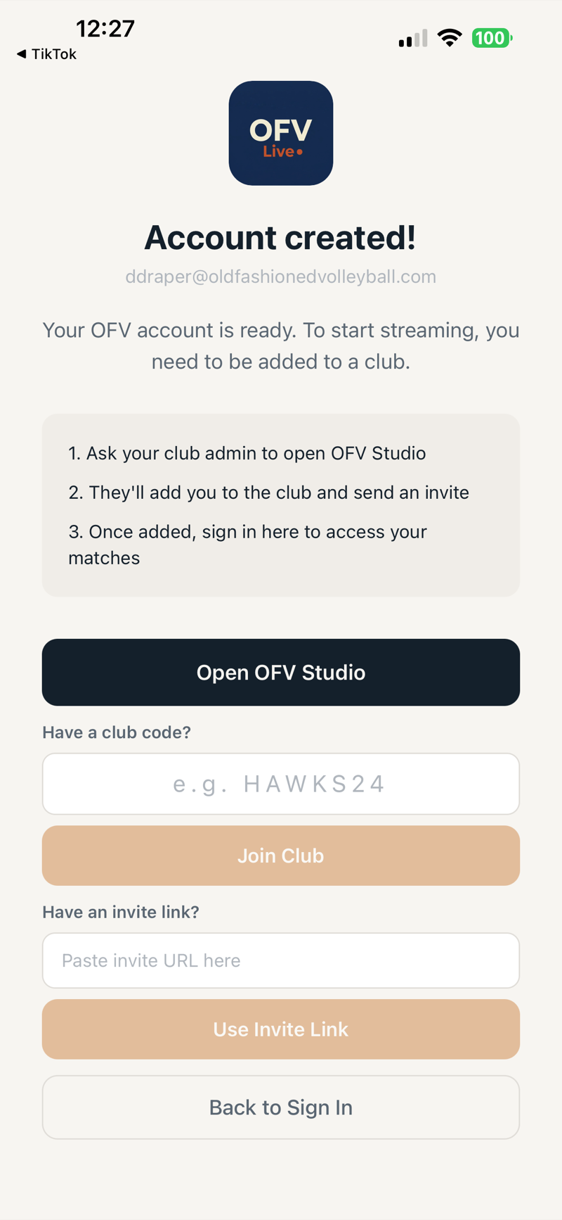 Account Pending screen with club code input and invite link input